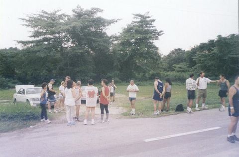 193_02.jpg